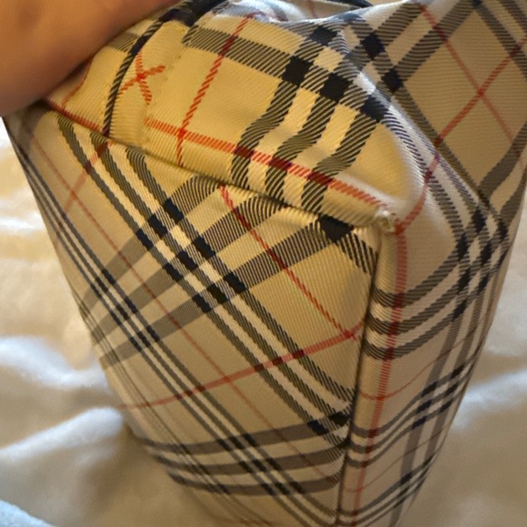 Burberry Beige and Black Novacheck Tote - Picture 13 of 13